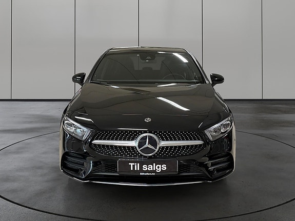Mercedes-Benz A250 e 8 of 30