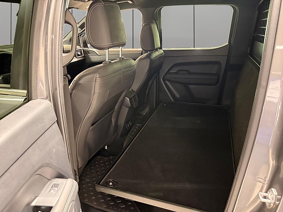 Volkswagen Amarok 26 of 30