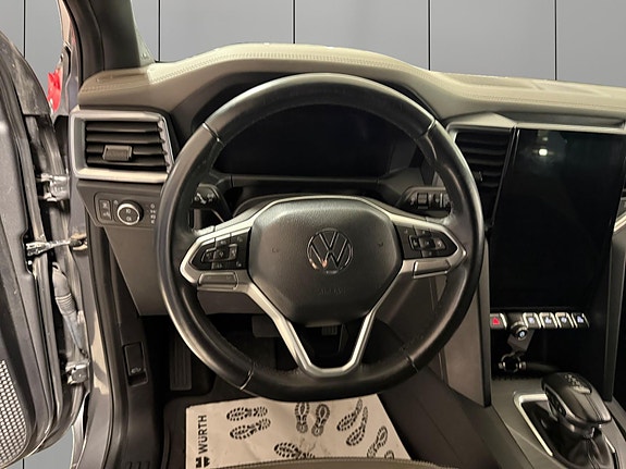 Volkswagen Amarok 14 of 30
