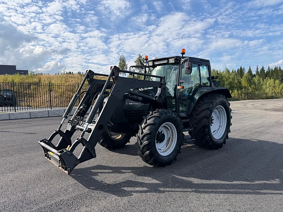 Valtra 6550 2 of 30