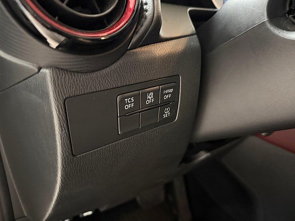 Mazda CX-3 9 of 28