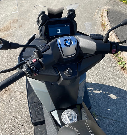 BMW C 400 GT 4 of 6