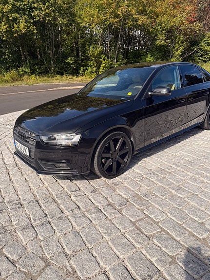 Audi A4 5 of 11