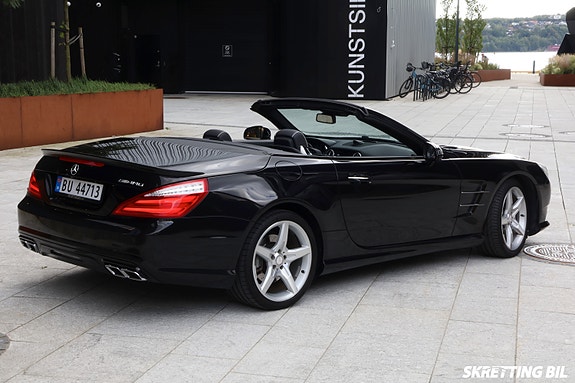 Mercedes-Benz SL350 19 of 30