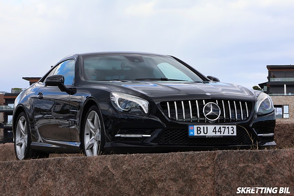 Mercedes-Benz SL350 25 of 30