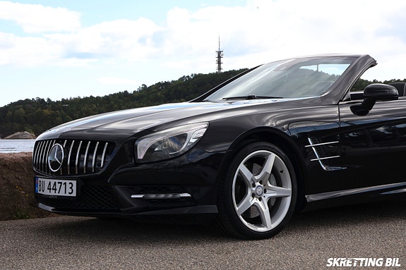 Mercedes-Benz SL350 28 of 30