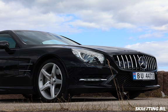 Mercedes-Benz SL350 3 of 30