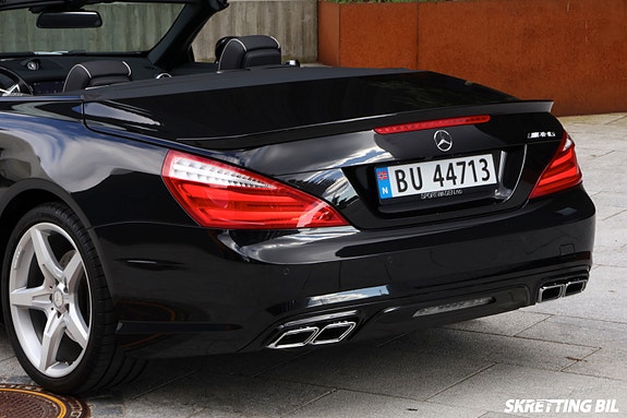 Mercedes-Benz SL350 22 of 30