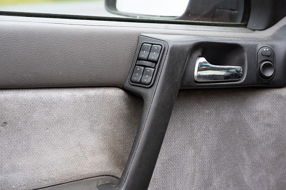 Opel Astra 11 of 14