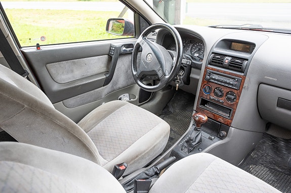 Opel Astra 7 of 14