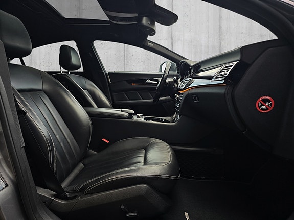 Mercedes-Benz CLS250 11 of 30