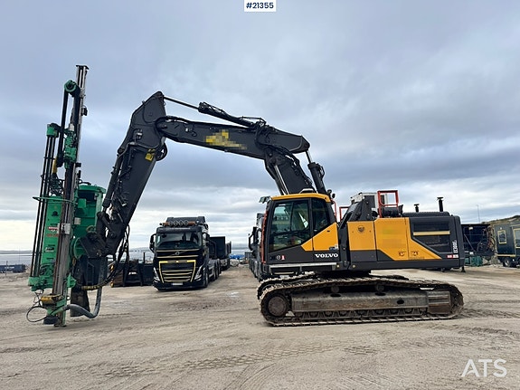 Volvo EC300 EL m/Hevbar hytte, GPS, Tilt, 2 skuffer og Boretårn. 3 of 30