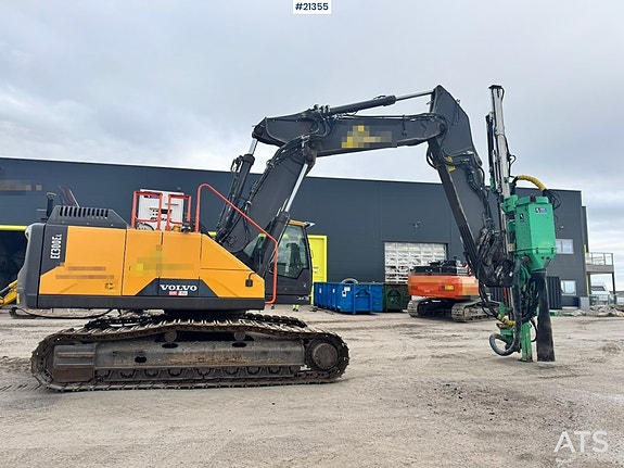 Volvo EC300 EL m/Hevbar hytte, GPS, Tilt, 2 skuffer og Boretårn. 10 of 30