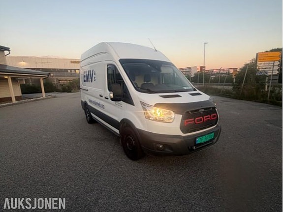 Ford Transit 2 of 21
