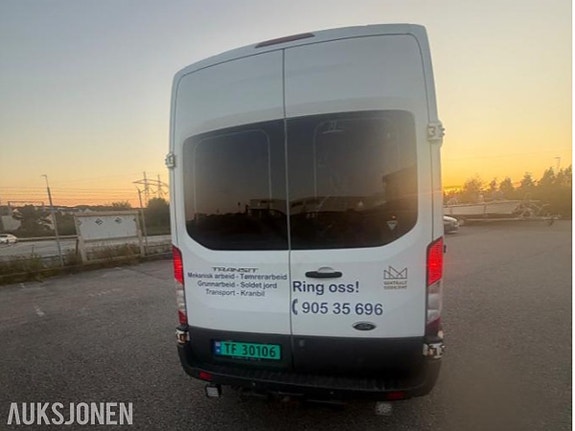 Ford Transit 4 of 21
