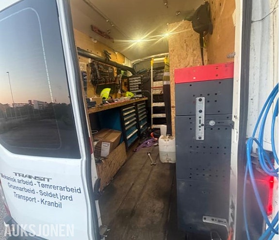 Ford Transit 6 of 21