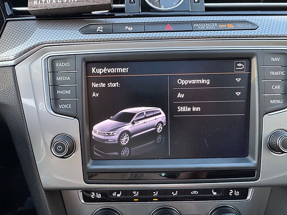 Volkswagen Passat Alltrack 30 of 30
