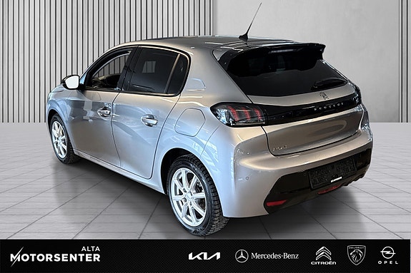 Peugeot 208 5 of 15