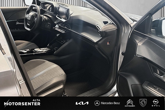 Peugeot 208 6 of 15