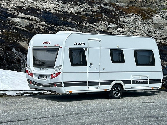 Dethleffs Camper 460 EL 2 of 25