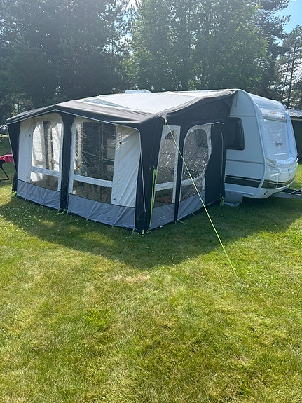 Dethleffs Camper 460 EL 6 of 25