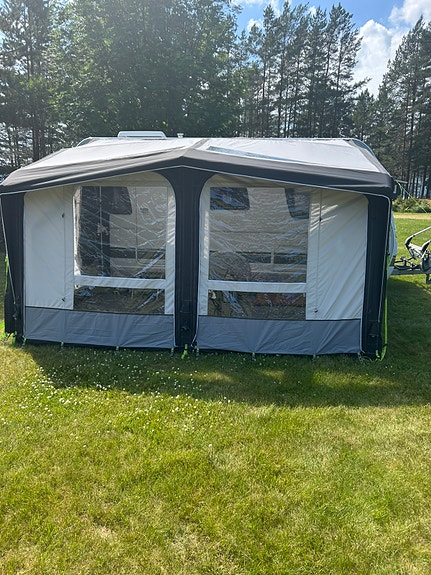 Dethleffs Camper 460 EL 5 of 25