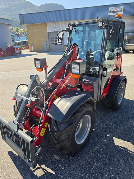 Weidemann 1260 LP 7 of 11