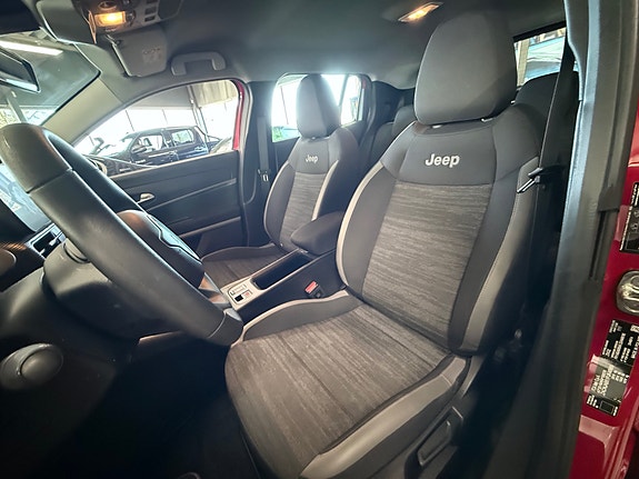 Jeep Avenger 12 of 30