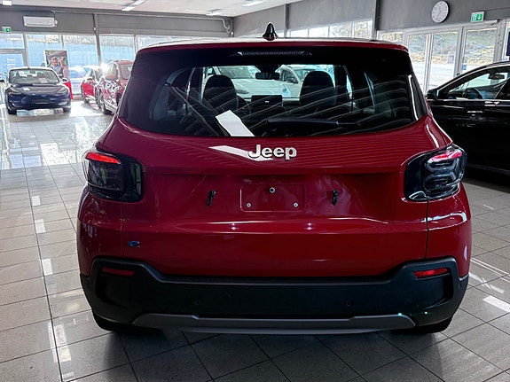 Jeep Avenger 6 of 30