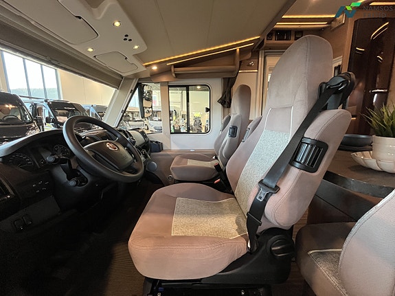 Carthago Malibu I 440 LE - 2,3l / 150hk man | KLASSE B | DOBBELTGULV | LAV KM 15 of 30