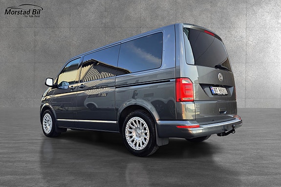 Volkswagen Multivan 6 of 30