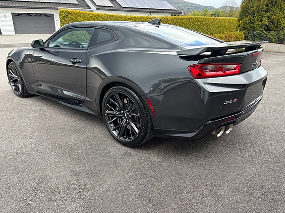 Chevrolet Camaro 13 of 30