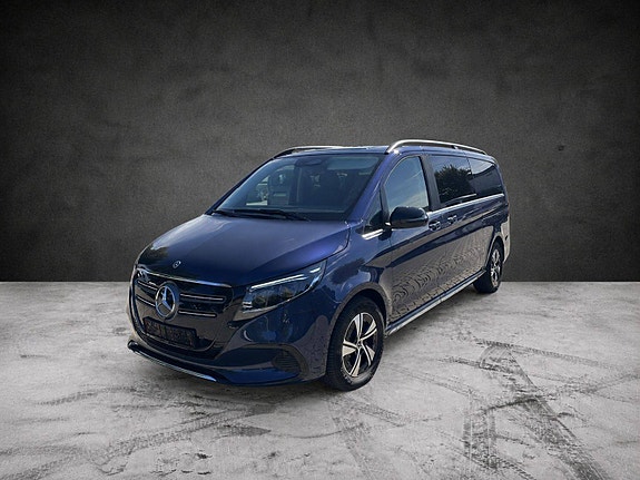 Mercedes-Benz EQV300 2 of 6