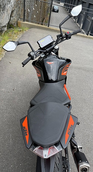 KTM 125 Duke 7 of 11