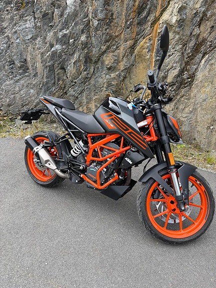 KTM 125 Duke 5 of 11