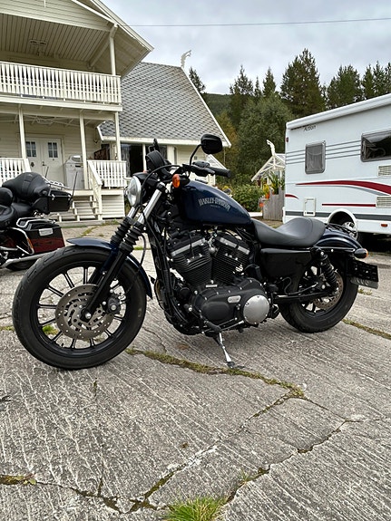 Harley-Davidson XL 883N Iron 2 of 5