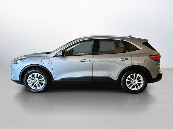 Dynamisk profil med smidige linjer og sporty felger.
