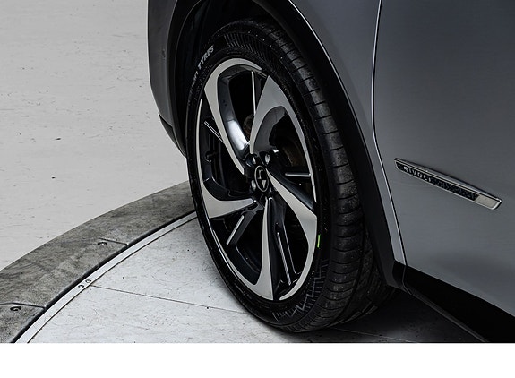 DS DS 7 Crossback 10 of 30