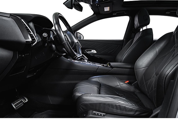 DS DS 7 Crossback 23 of 30
