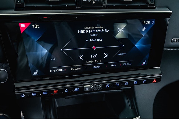DS DS 7 Crossback 14 of 30