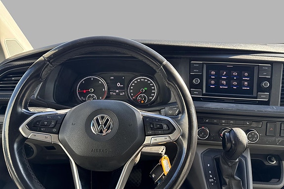 Volkswagen Transporter 14 of 19