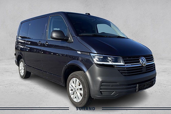 Volkswagen Transporter 12 of 19