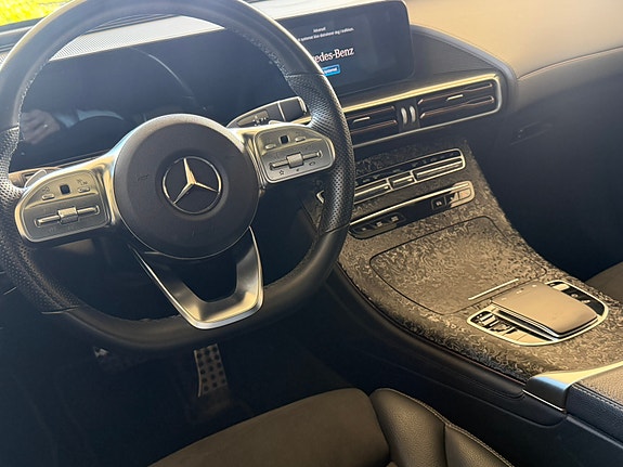 Mercedes-Benz EQC400 9 of 30