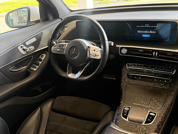 Mercedes-Benz EQC400 10 of 30