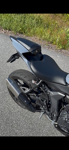 Yamaha R7 3 of 8