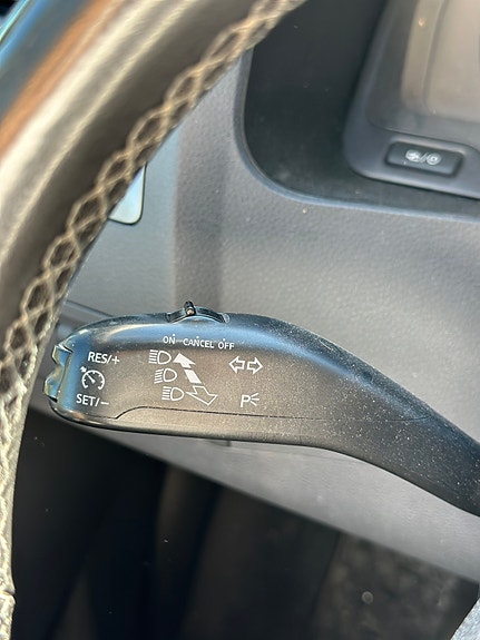 Volkswagen Caravelle 10 of 26