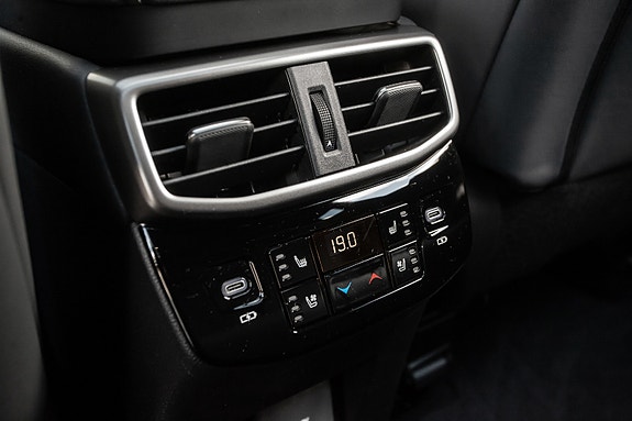 Lexus RX450h 17 of 25
