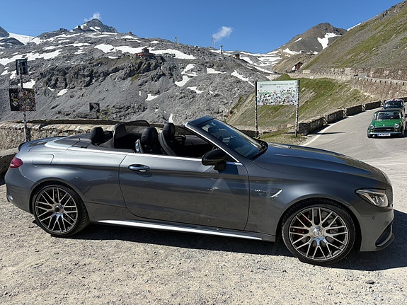 Mercedes-Benz C63 6 of 17