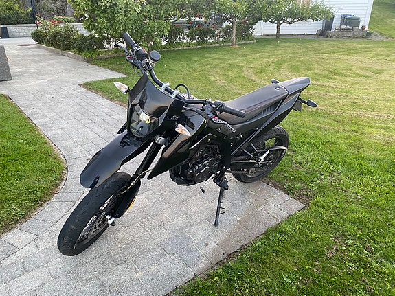 Aprilia SX 125 Super Motard 7 of 13