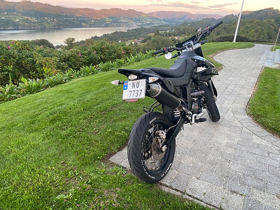 Aprilia SX 125 Super Motard 12 of 13
